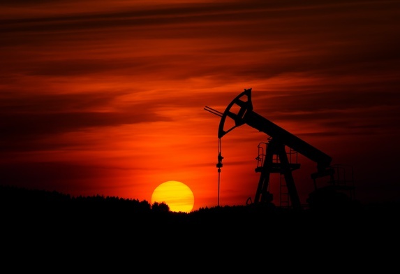 Szijjarto: nie poprzemy sankcji, uniemożliwiających import ropy z Rosji