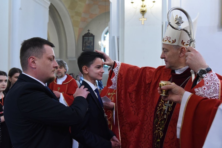 Bierzmowanie w Borzęcinie