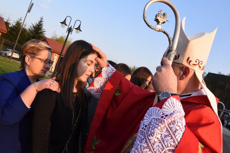 Bierzmowanie w Szczepanowie