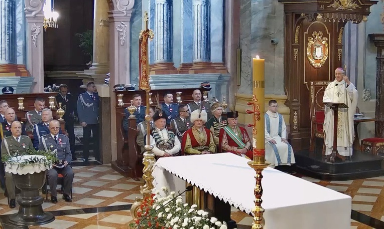 Mszy św. przewodniczył biskup pomocniczy Mieczysław Cisło.