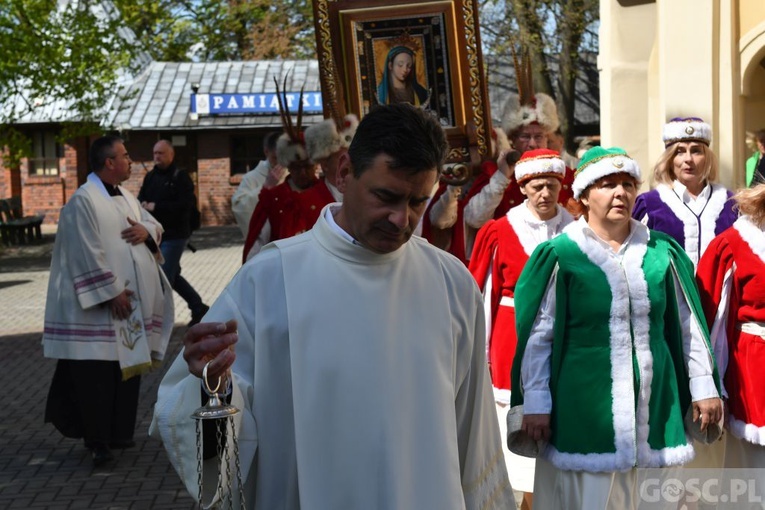 Uroczystość NMP Królowej Polski w Rokitnie