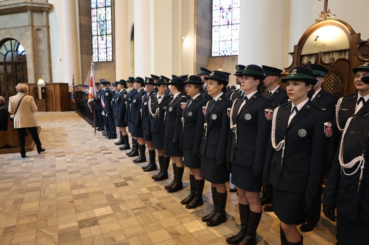 Uroczystość NMP Królowej Polski w Katowicach cz. 1