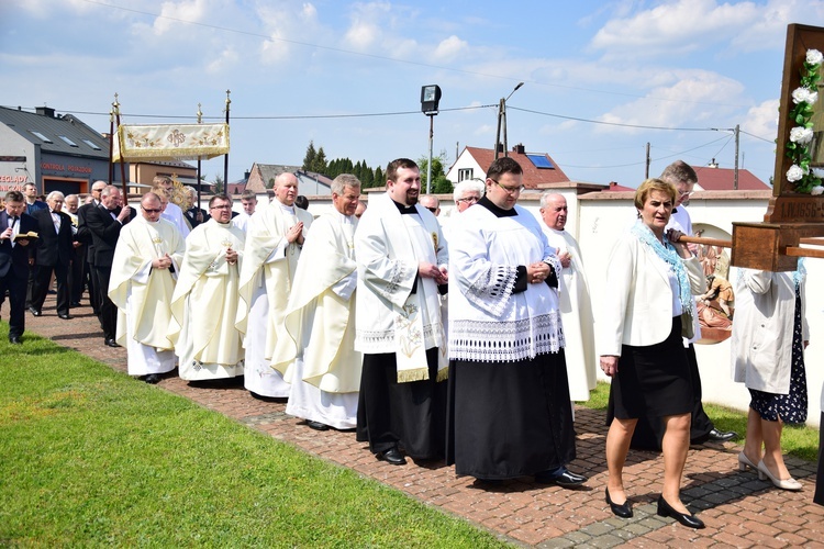 Poświęcenie organów w Nowej Dębie