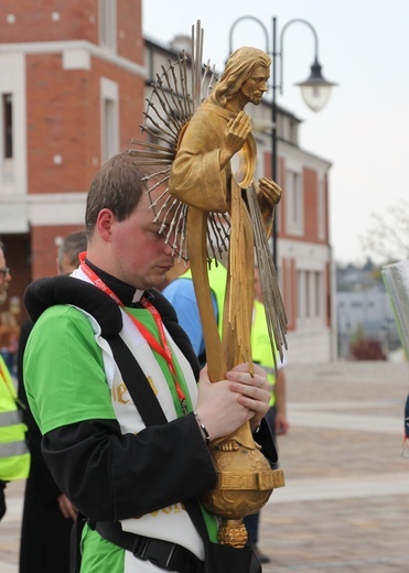 Dotarli do celu! Pielgrzymi łagiewniccy w Centrum św. Jana Pawła II - 2022