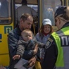 Autobusy ewakuacyjne z mieszkańcami Mariupola wyjechały z miasta