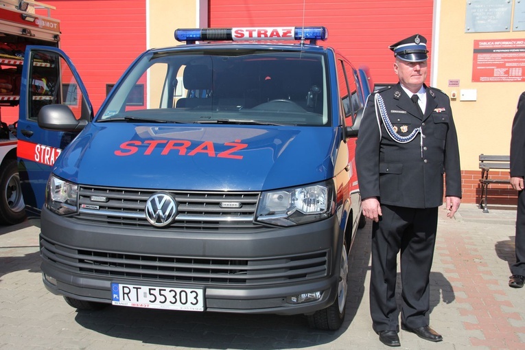 Nowy sprzęt dla strażaków