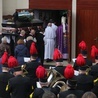Archidiecezja. Biskupi modlą się za zmarłych i poszkodowanych górników 