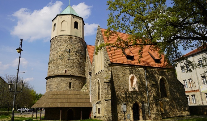 Na majowe (i nie tylko) wędrówki. Rotunda św. Gotarda