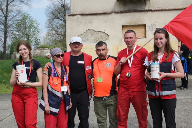 Wolontariusze maltańscy kwestują na potrzeby swoich zadań także tu - w Polance Hallera.