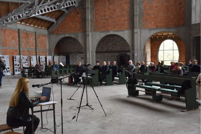 Konferencja historyczna w Gdańsku-Brętowie