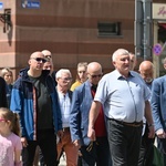 Majowy męski Różaniec ulicami Świdnicy