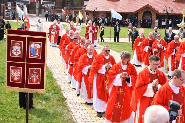 Msza św. jubileuszowa w Szczepanowie