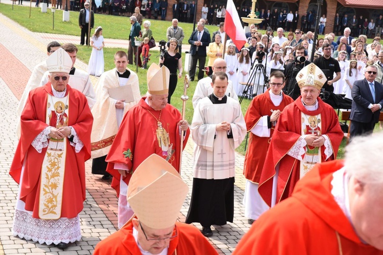 Msza św. jubileuszowa w Szczepanowie