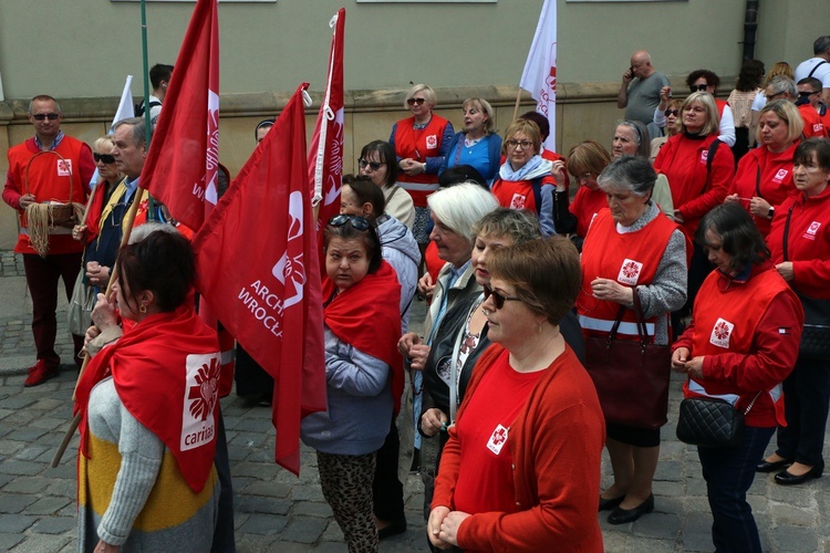 Zjazd Parafialnych Zespołów Caritas na Ostrowie Tumskim