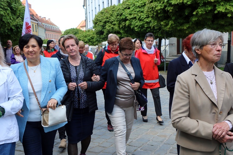 Zjazd Parafialnych Zespołów Caritas na Ostrowie Tumskim