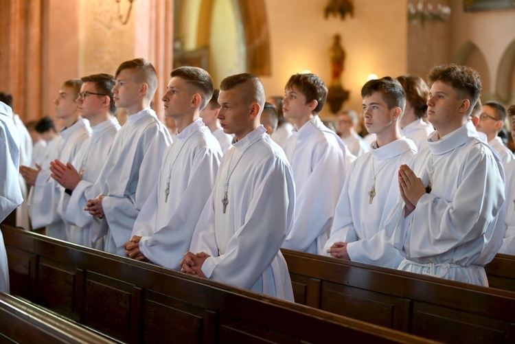 Błogosławieństwo lektorów, ceremoniarzy i nadzwyczajnych szafarzy