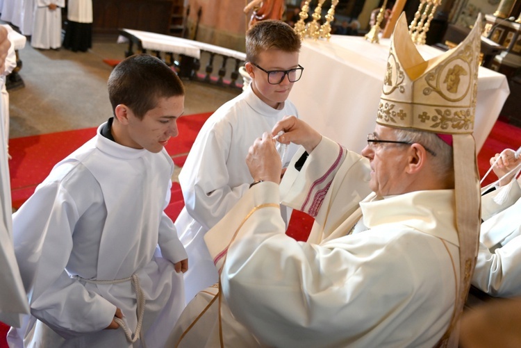 Błogosławieństwo lektorów, ceremoniarzy i nadzwyczajnych szafarzy