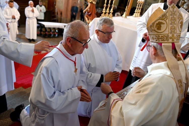 Błogosławieństwo lektorów, ceremoniarzy i nadzwyczajnych szafarzy