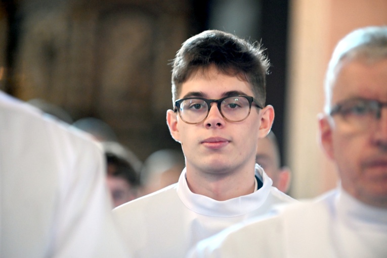 Błogosławieństwo lektorów, ceremoniarzy i nadzwyczajnych szafarzy
