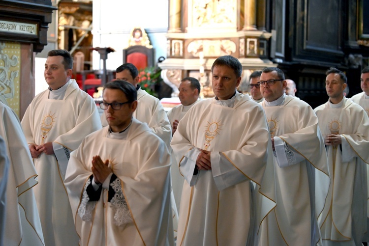 Błogosławieństwo lektorów, ceremoniarzy i nadzwyczajnych szafarzy