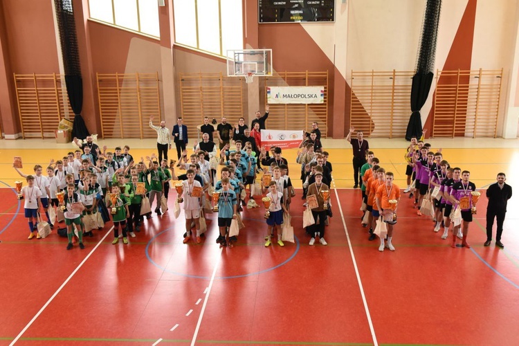 Diecezjalny finał w piłce nożnej halowej  