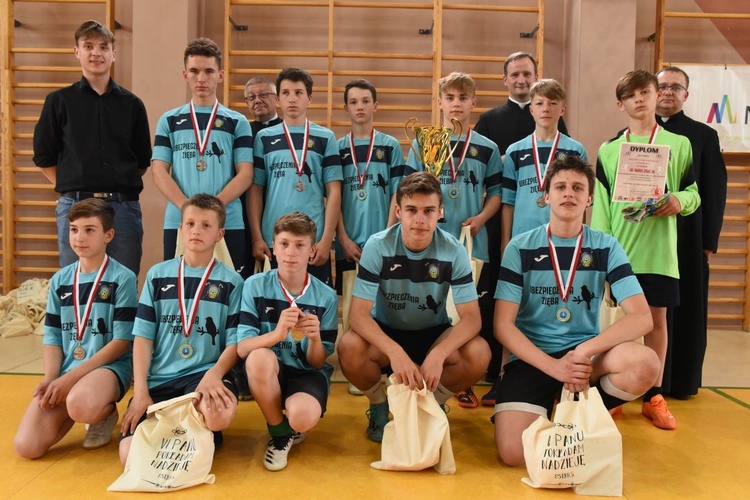 Diecezjalny finał w piłce nożnej halowej  