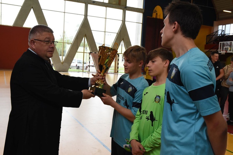 Diecezjalny finał w piłce nożnej halowej  