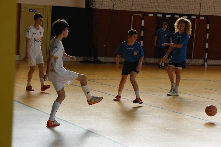 Diecezjalny finał w piłce nożnej halowej  