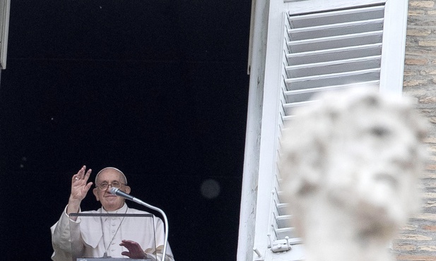 Franciszek: słuchajmy Chrystusa, poznawajmy Go i idźmy za Jezusem