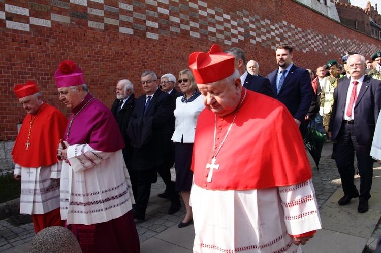 Procesja z Wawelu na Skałkę 2022