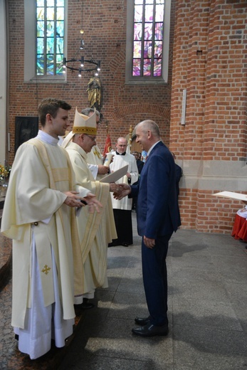 Pierwsza jubileuszowa pielgrzymka dekanalna do katedry