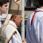 Relikwie św. Jana Pawła II w parafii pw. Świętej Trójcy we Wrocławiu-Krzykach