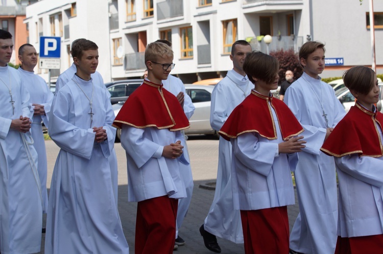 Relikwie św. Jana Pawła II w parafii pw. Świętej Trójcy we Wrocławiu-Krzykach