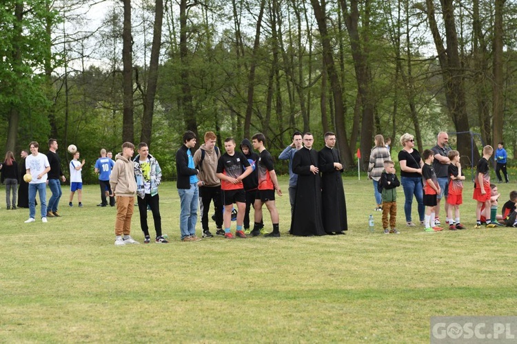 Diecezjalna Pielgrzymka Służby Liturgicznej Ołtarza do Paradyża 