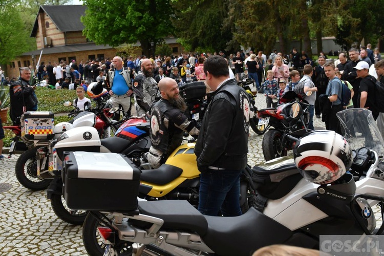 Diecezjalna Pielgrzymka Służby Liturgicznej Ołtarza do Paradyża 