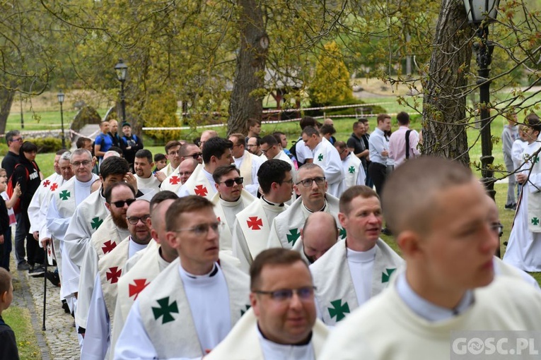 Diecezjalna Pielgrzymka Służby Liturgicznej Ołtarza do Paradyża 