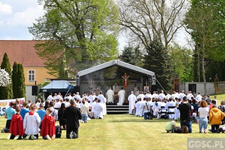 Diecezjalna Pielgrzymka Służby Liturgicznej Ołtarza do Paradyża 
