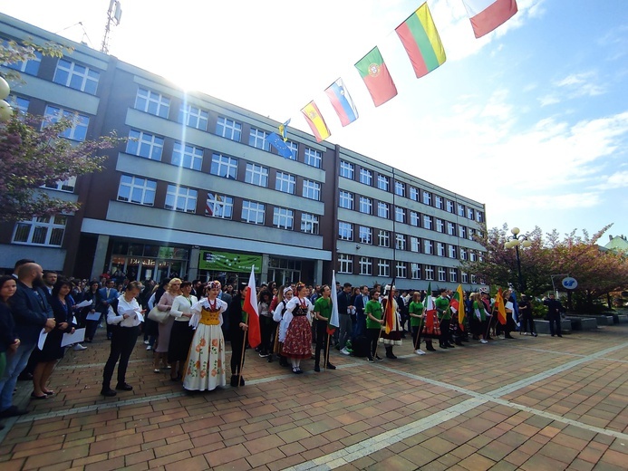 Katowice. Na UŚ rozpoczęło się sptotkanie "Transform4Europe Week"