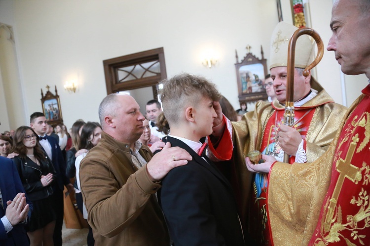 Bierzmowanie w Stróżach