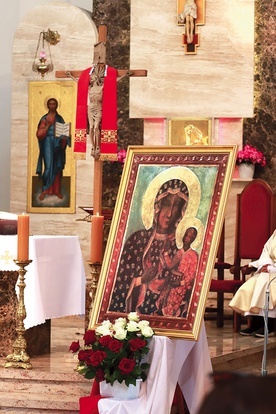 3 maja w centrum była modlitwa za wstawiennictwem Maryi Królowej Polski.