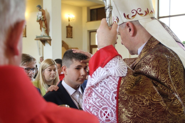 Bierzmowanie w Gaboniu 2022