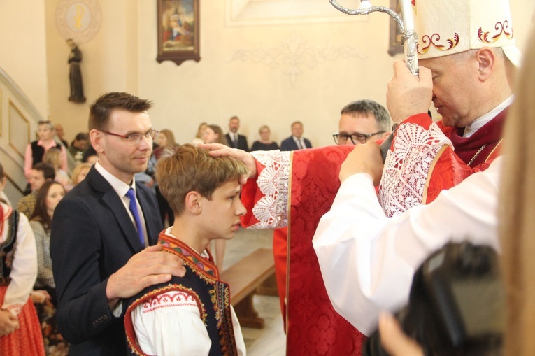 Bierzmowanie w Podegrodziu 2022