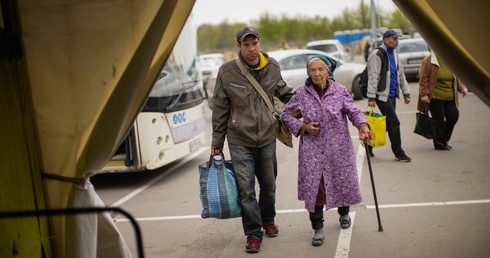 Wolontariusze Caritas ryzykują życiem na Ukrainie