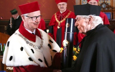 Doktorat honoris causa UJ dla Wiesława Myśliwskiego