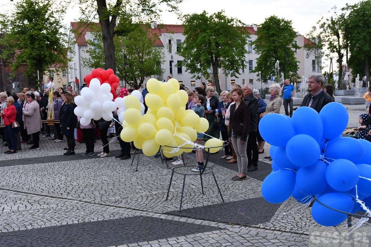 Mieszkańcy Rzepina razem z Matką Bożą Fatmiską prosili o pokój