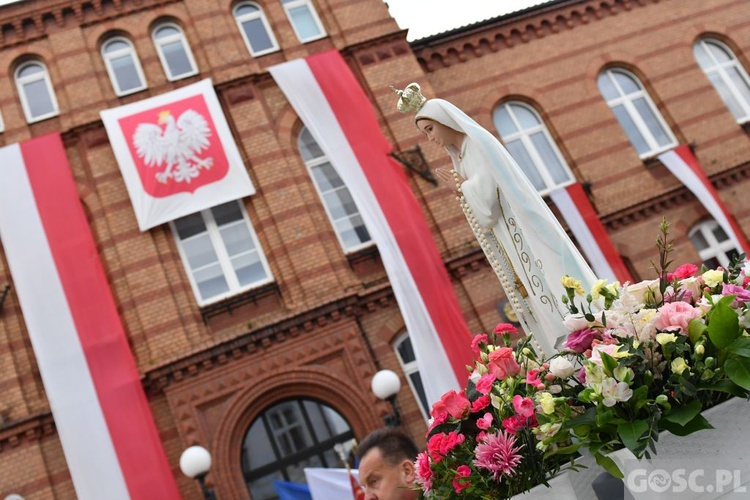 Mieszkańcy Rzepina razem z Matką Bożą Fatmiską prosili o pokój