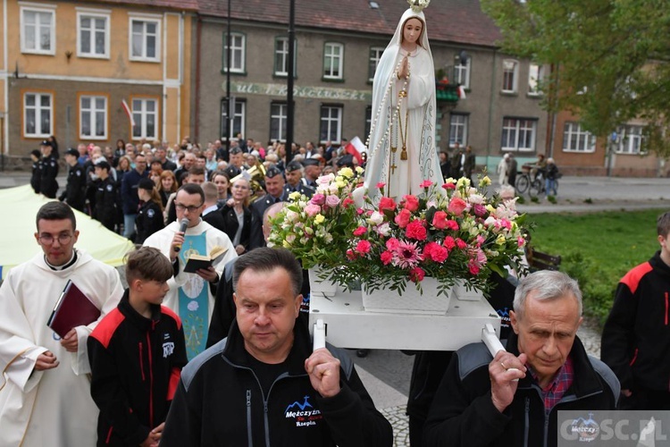 Mieszkańcy Rzepina razem z Matką Bożą Fatmiską prosili o pokój