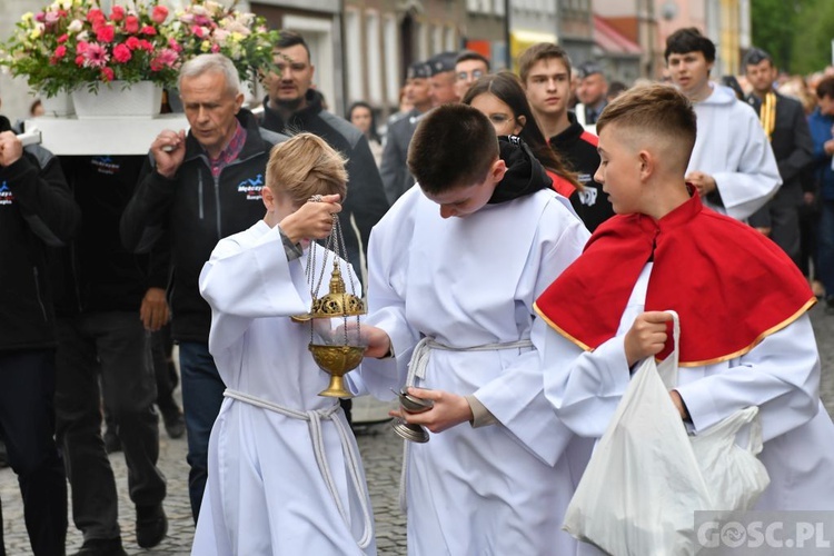 Mieszkańcy Rzepina razem z Matką Bożą Fatmiską prosili o pokój