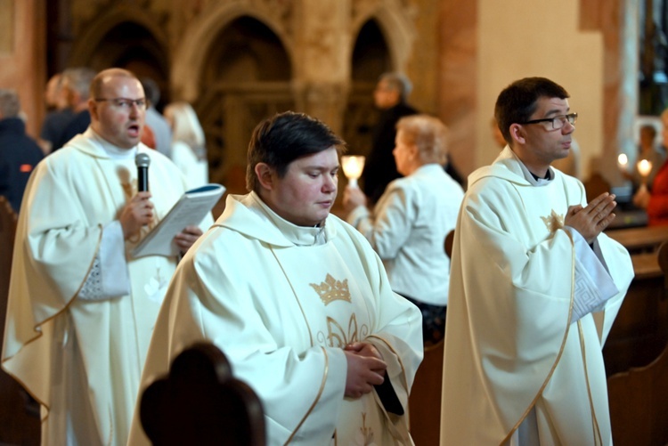 Piąta rocznica koronacji MB Uzdrowienia Chorych