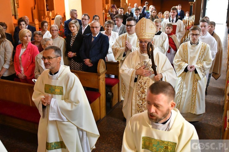 W Zielonej Górze trwają święcenia diakonatu